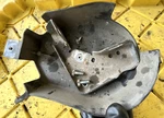 89-96 Ford F150 Bronco F250 F350 5.8 5.0 Throttle Cable Bracket + Cover Bolts. Fixed Price $34.99.