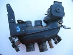 Porsche 914 1.7L Air Distribution Housing W/ Throttle Body BOX#3 ISLE#M2. Fixed Price $199.20.