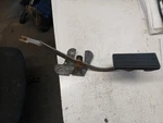 99-04 Ford F250 F350 Oem 5.4L 6.8L Gas Accelerator Throttle Pedal F81A-9726-AC. Fixed Price $53.99.